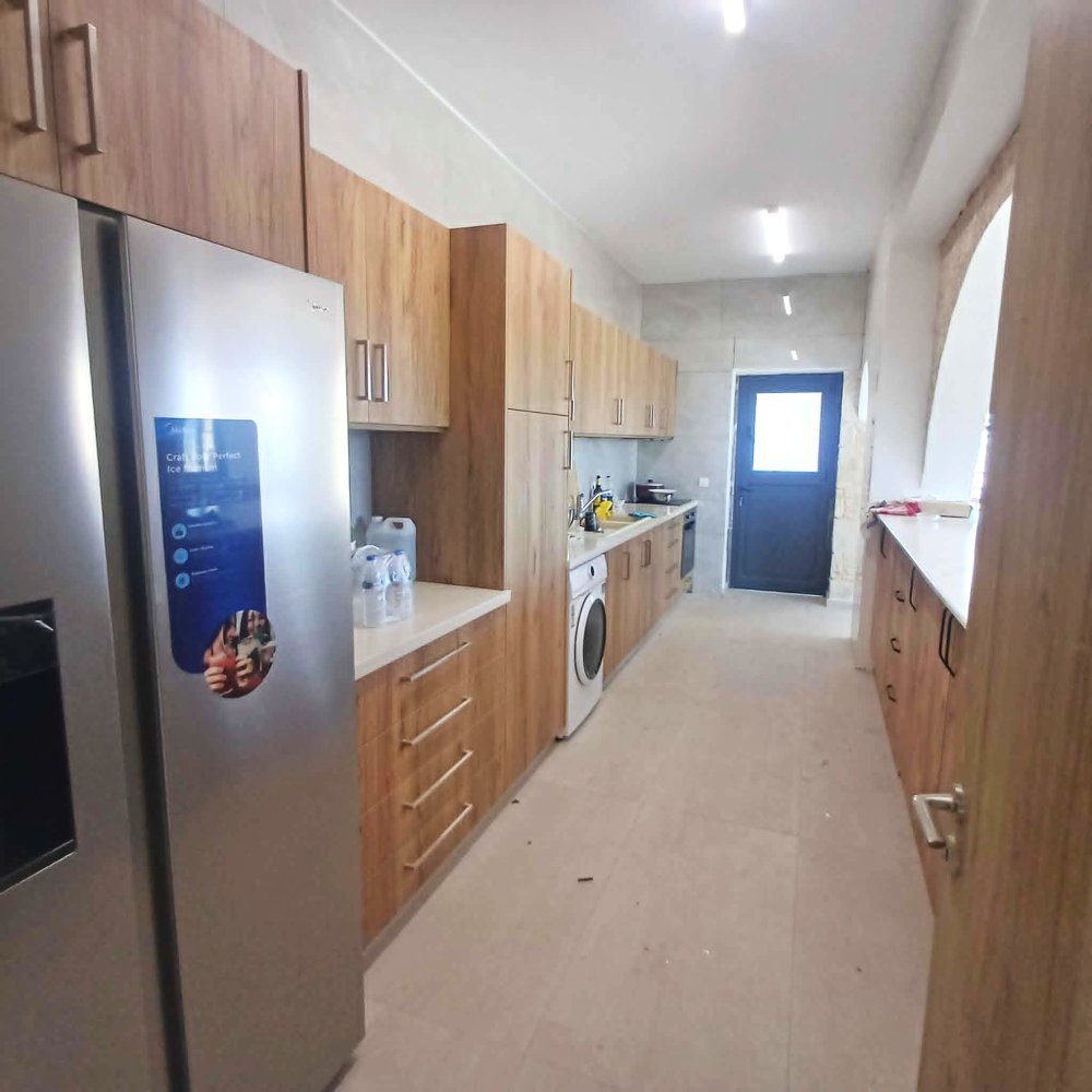 6 bedrooms Villa in Lasa, Paphos, Cyprus No. 61448