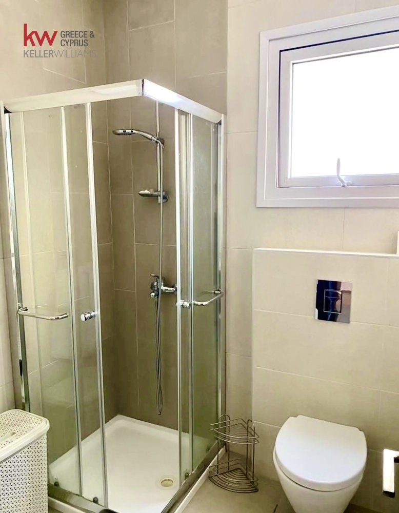 Квартира с 2 спальнями в Ларнака, Кипр № 40234