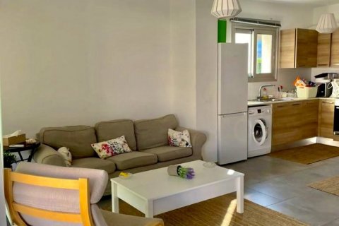 Квартира с 2 спальнями в Ларнака, Кипр № 40234