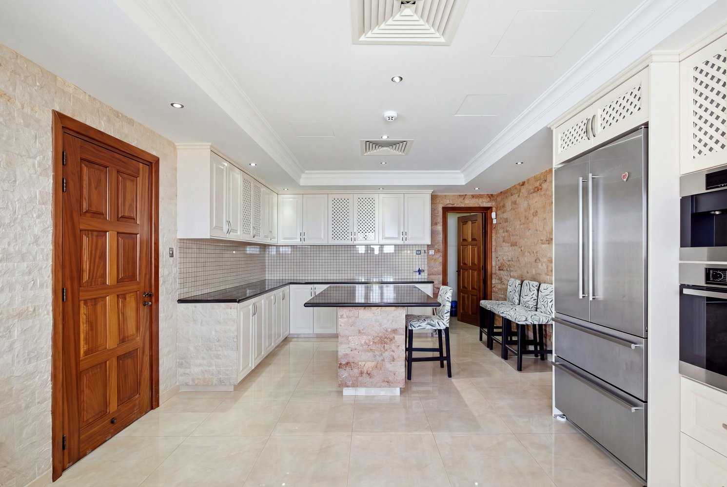 5 bedrooms Villa in Pegeia, Paphos, Cyprus No. 62068