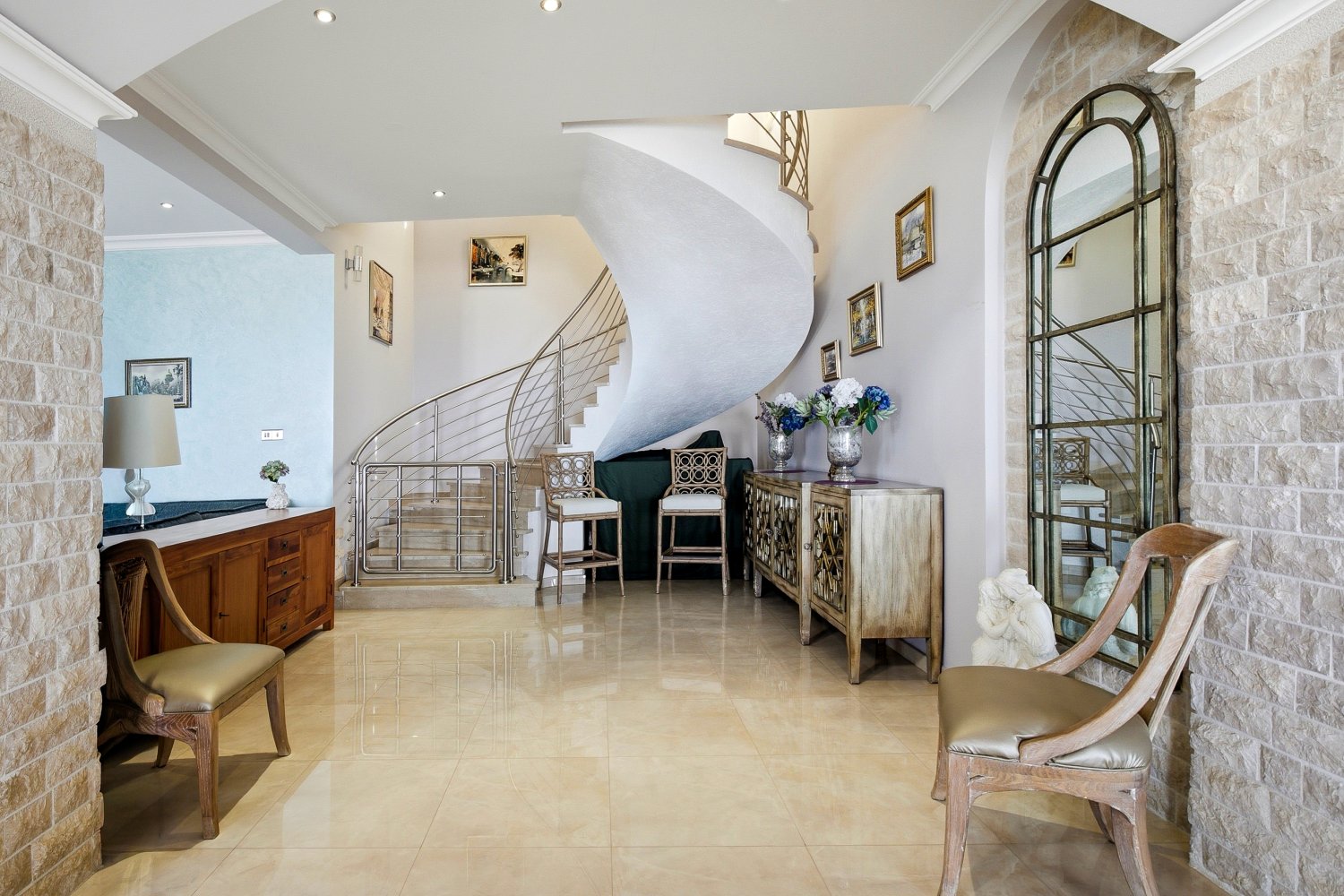 5 bedrooms Villa in Pegeia, Paphos, Cyprus No. 62068