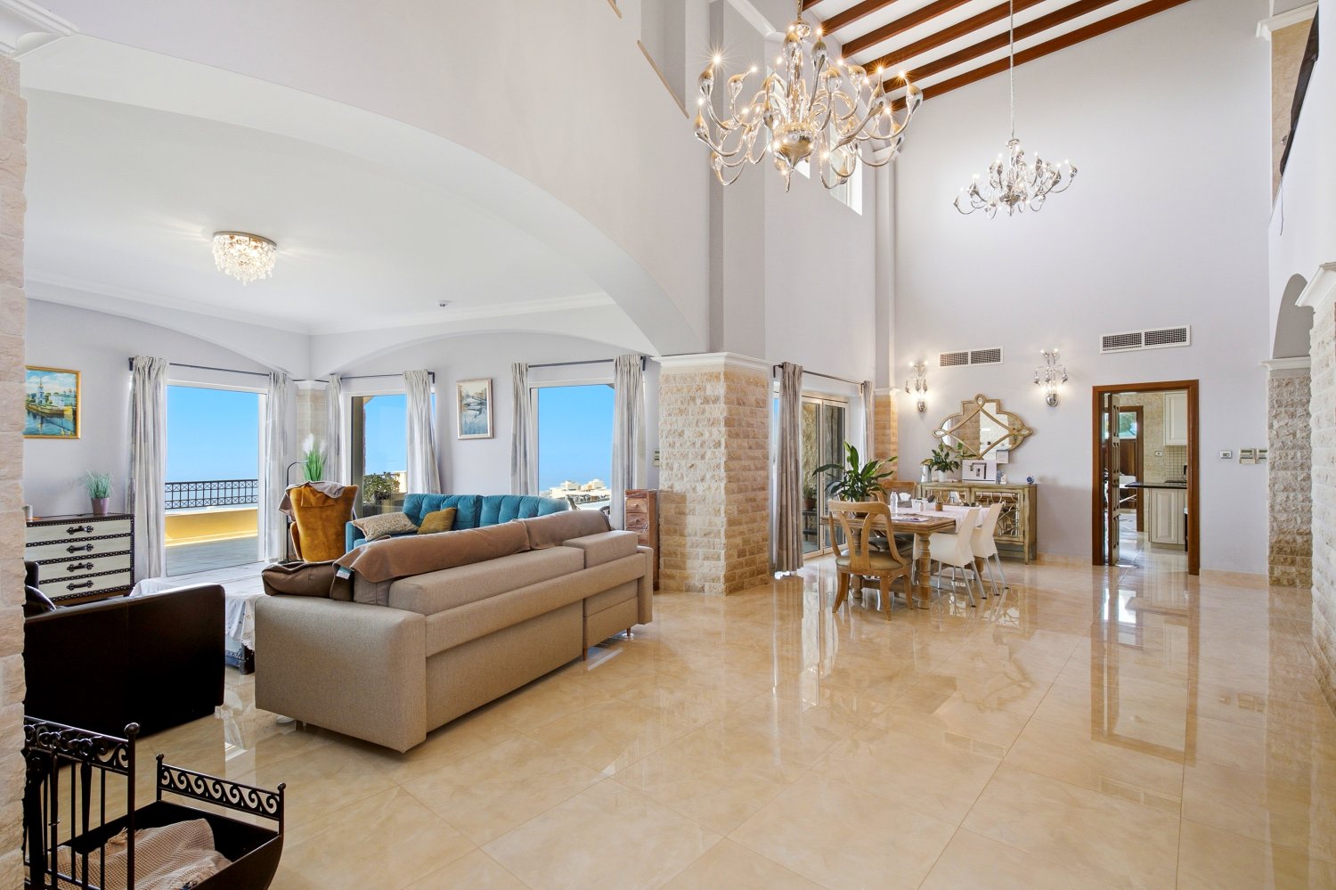 5 bedrooms Villa in Pegeia, Paphos, Cyprus No. 62068