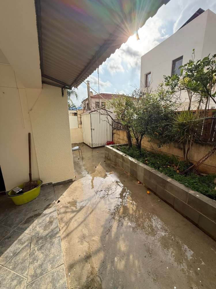 3 bedrooms Villa in Larnaka, Cyprus No. 59028