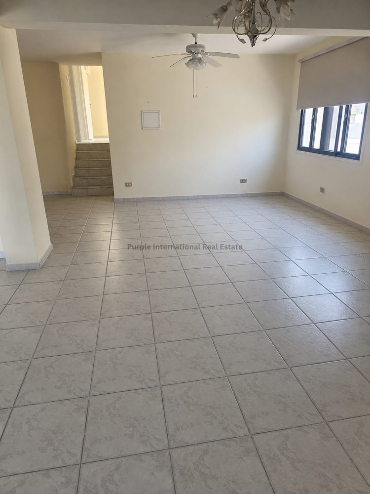 3 bedrooms Villa in Larnaka, Cyprus No. 59028