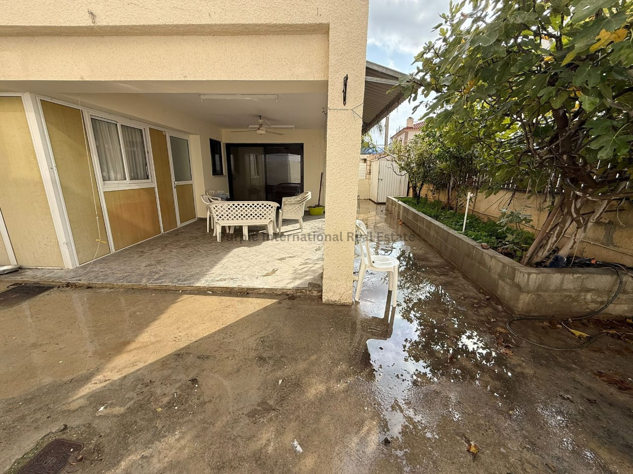 3 bedrooms Villa in Larnaka, Cyprus No. 59028