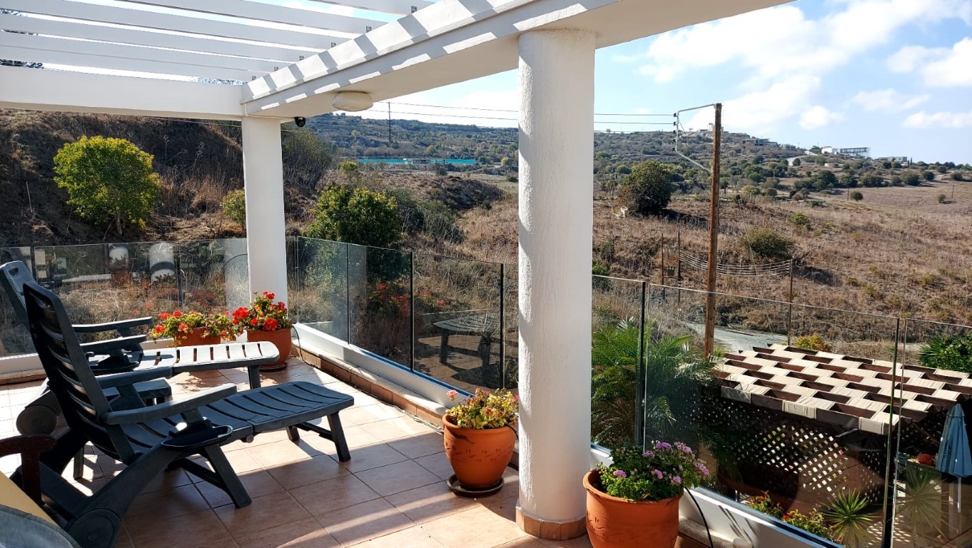 4 bedrooms Villa in Armou, Paphos, Cyprus No. 62384