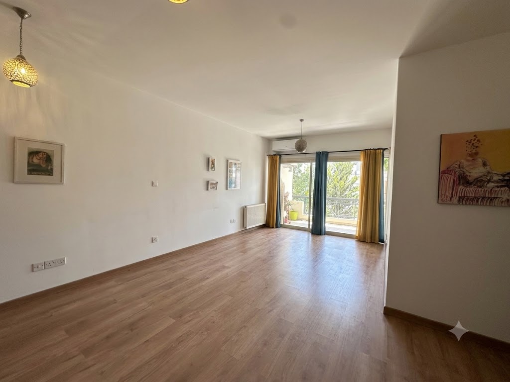 3 bedrooms Apartment in Nicosia, Cyprus No. 61441