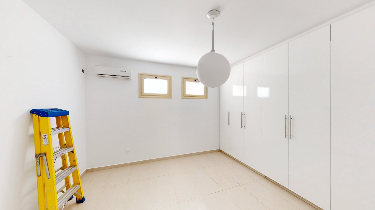 4 bedrooms Villa in Kissonerga, Paphos, Cyprus No. 61639
