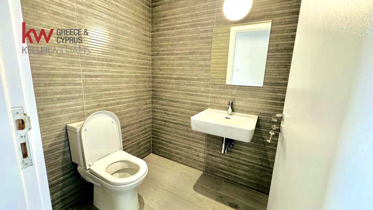 Квартира с 2 спальнями в Ларнака, Кипр № 39955