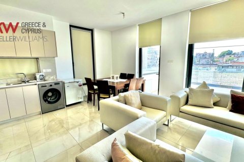 Квартира с 2 спальнями в Ларнака, Кипр № 39955