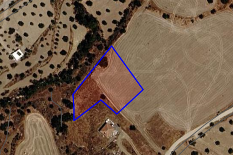 3587m2 Terrain à Analiontas, Nicosia, Chypre No. 61615