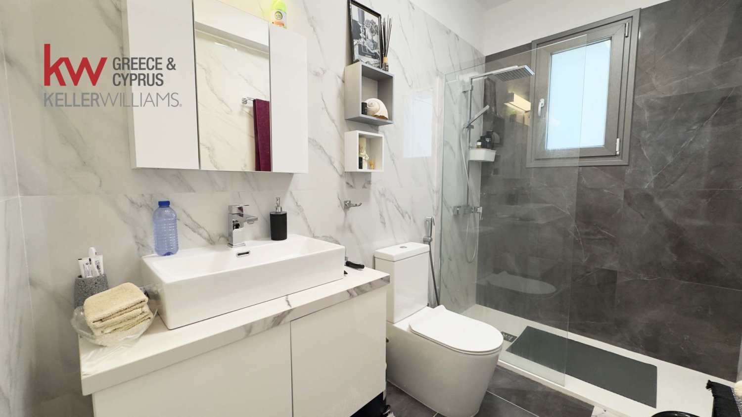 2 chambres Appartement à Larnaca, Larnaka, Chypre No. 39515