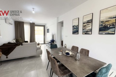 2 chambres Appartement à Larnaca, Larnaka, Chypre No. 39515