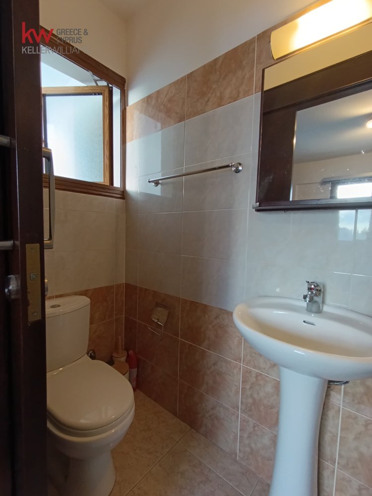 Квартира с 3 спальнями в Ливадия, Ларнака, Кипр № 40545