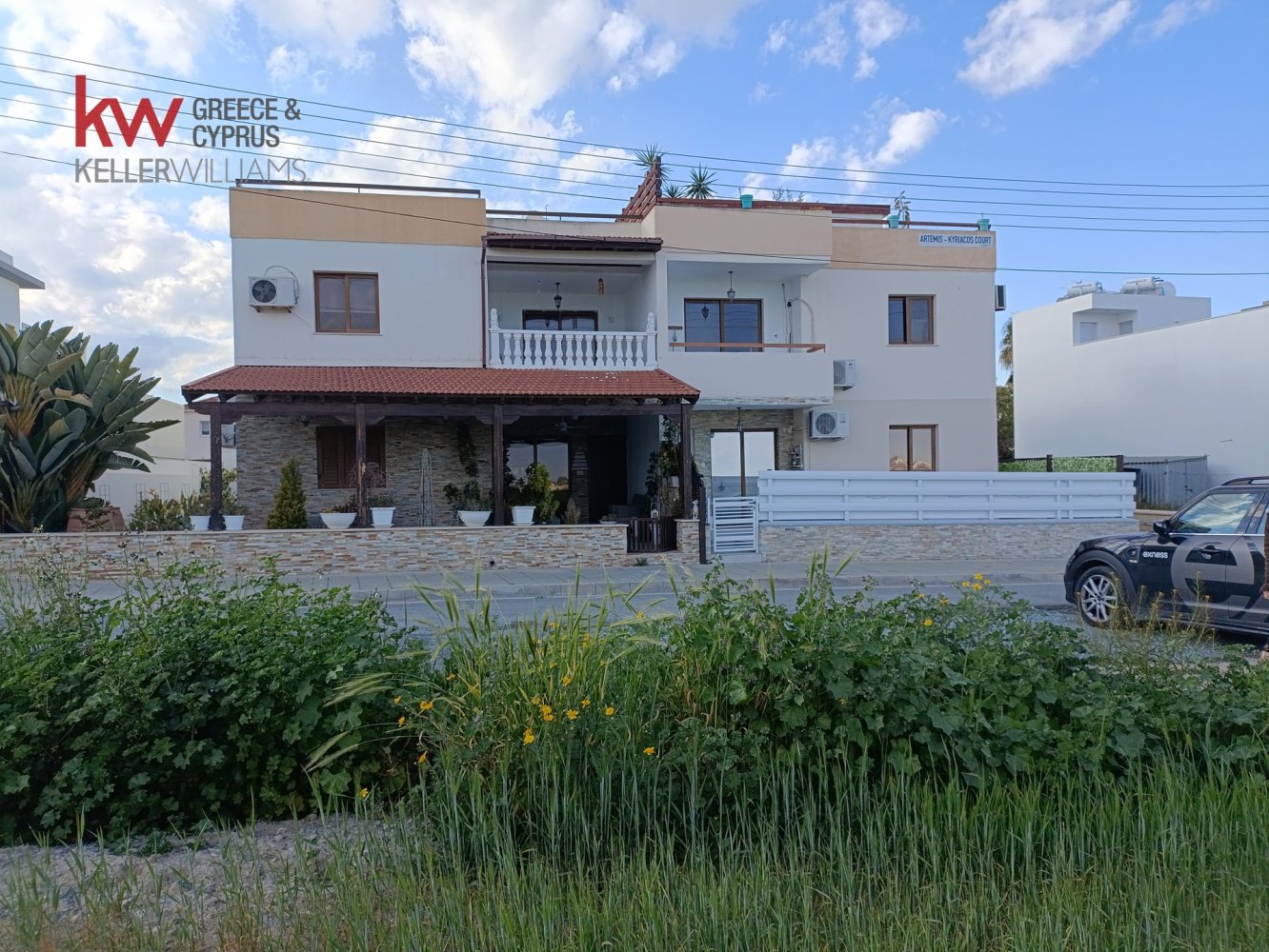 Квартира с 3 спальнями в Ливадия, Ларнака, Кипр № 40545