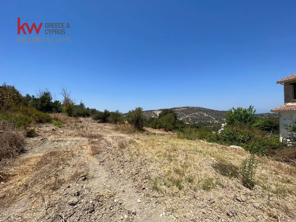2007m2 Land in Peristerona, Paphos, Cyprus No. 61144