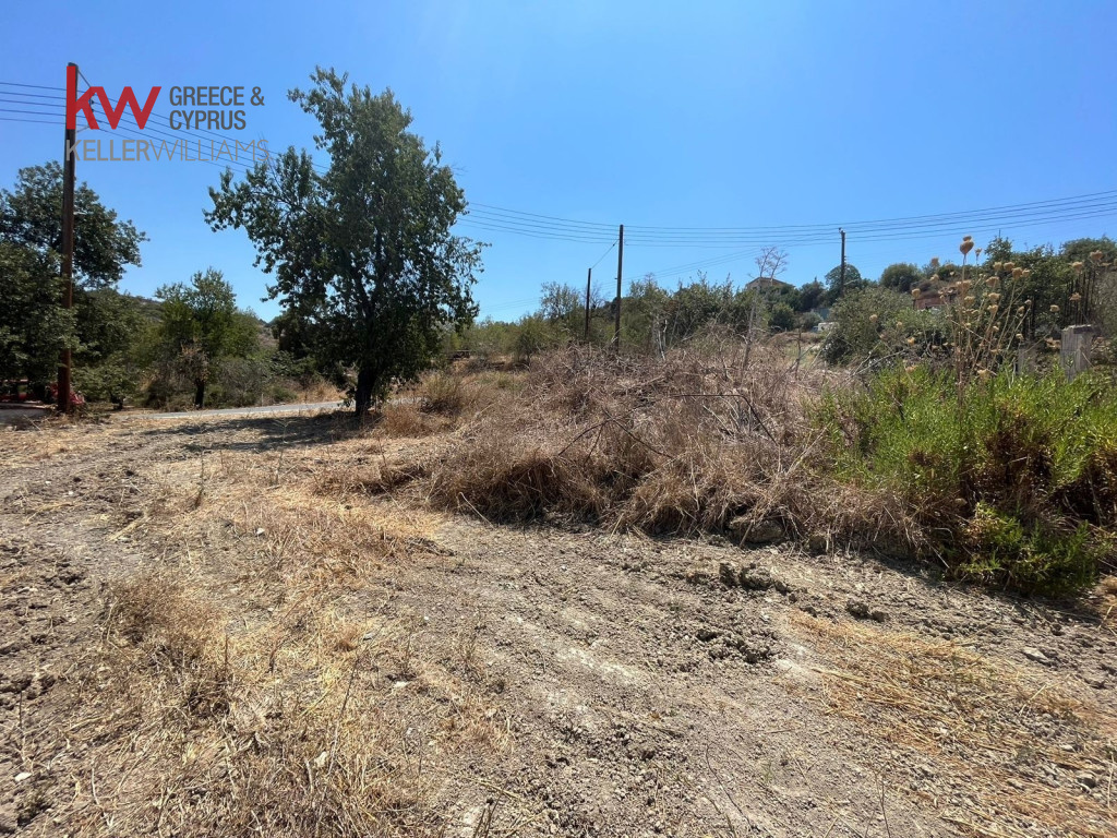 2007m2 Land in Peristerona, Paphos, Cyprus No. 61144