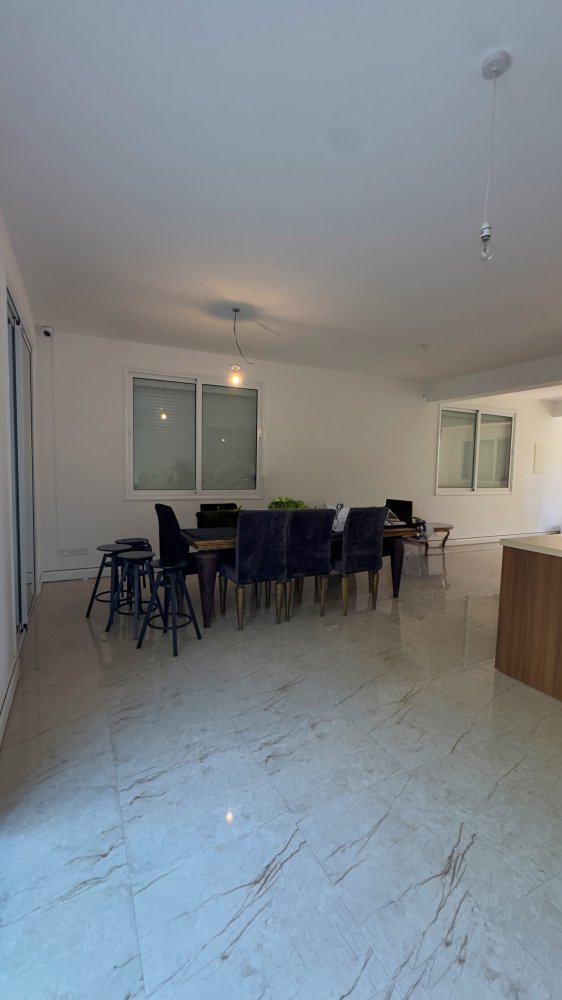 4 bedrooms Villa in Agios Athanasios, Limassol, Cyprus No. 62783