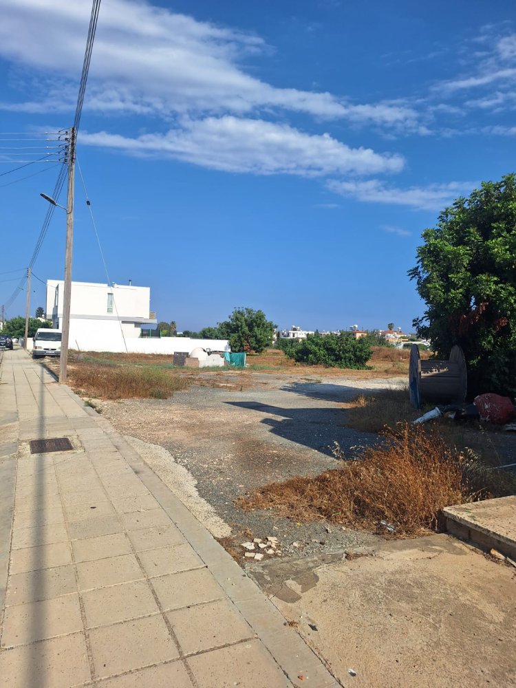 4970m2 Terreno en Xylotymbou, Larnaka, Chipre No. 61407