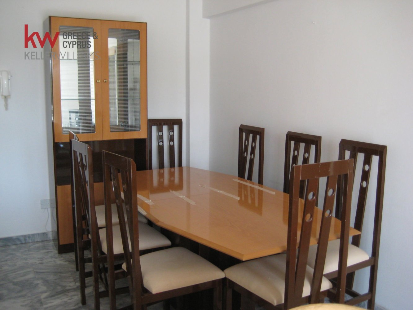 4 bedrooms Apartment in Nicosia, Cyprus No. 40062
