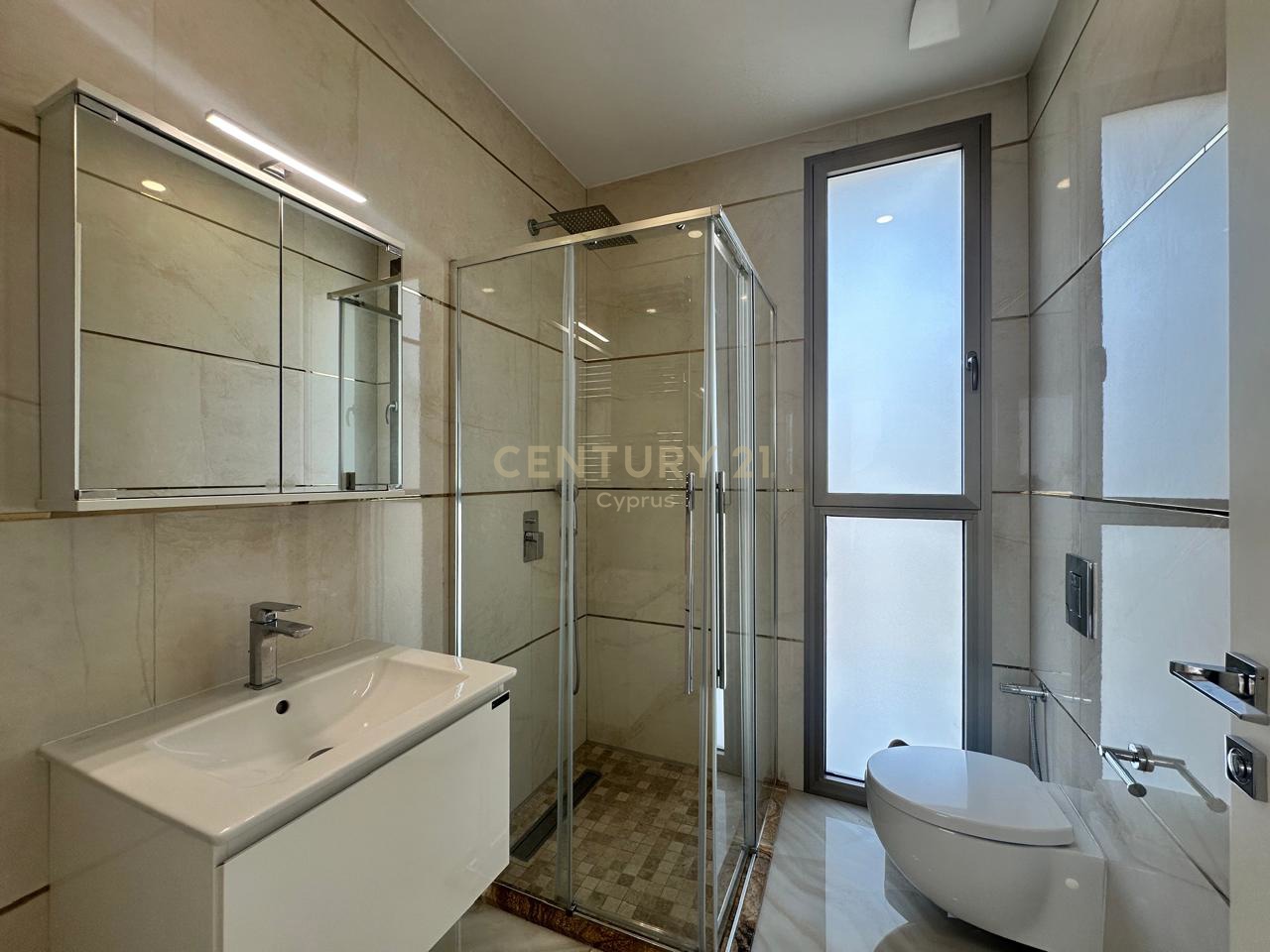 2 bedrooms Apartment in Agios Tychonas, Limassol, Cyprus No. 58862