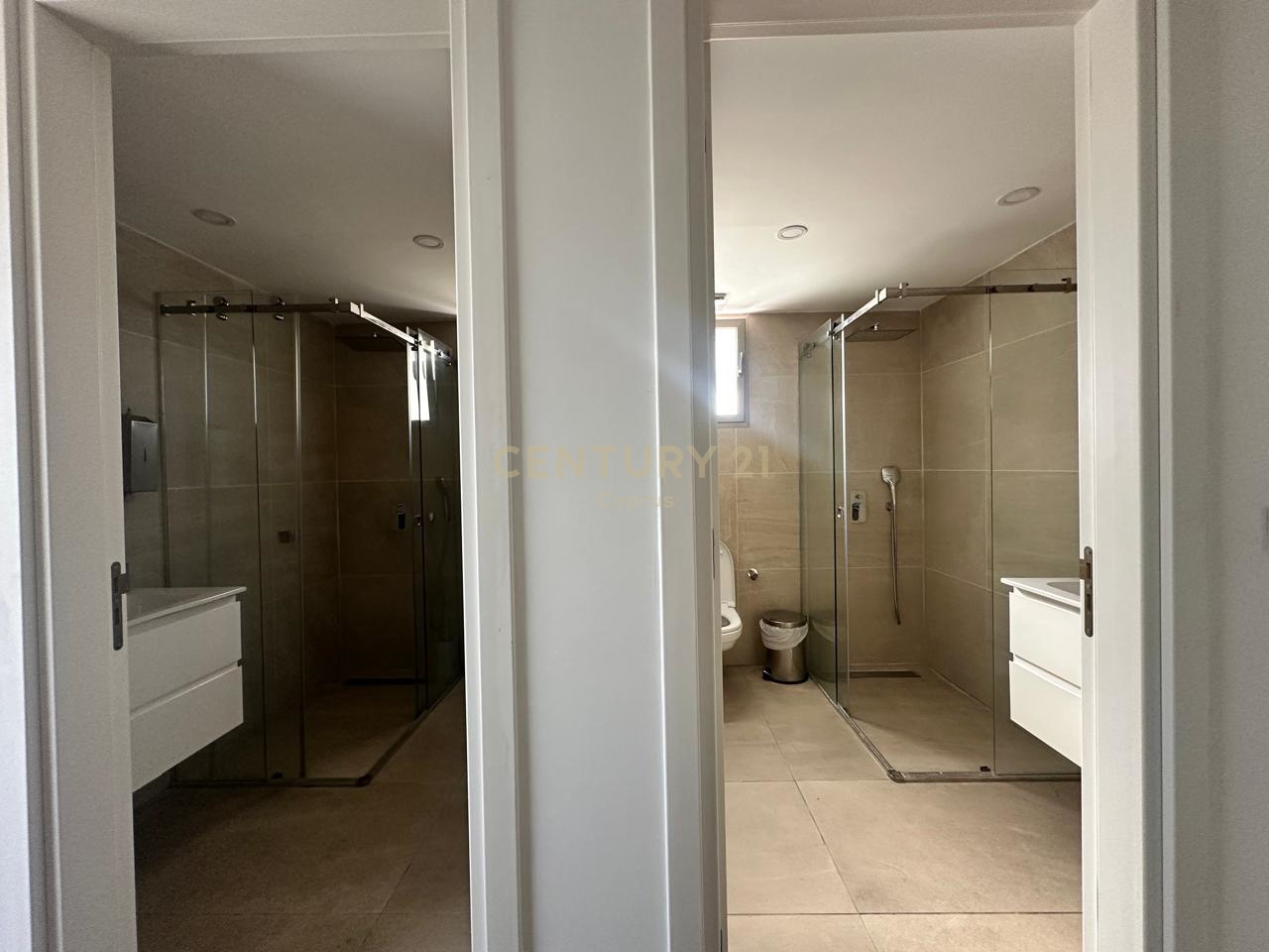 2 bedrooms Apartment in Agios Tychonas, Limassol, Cyprus No. 58862