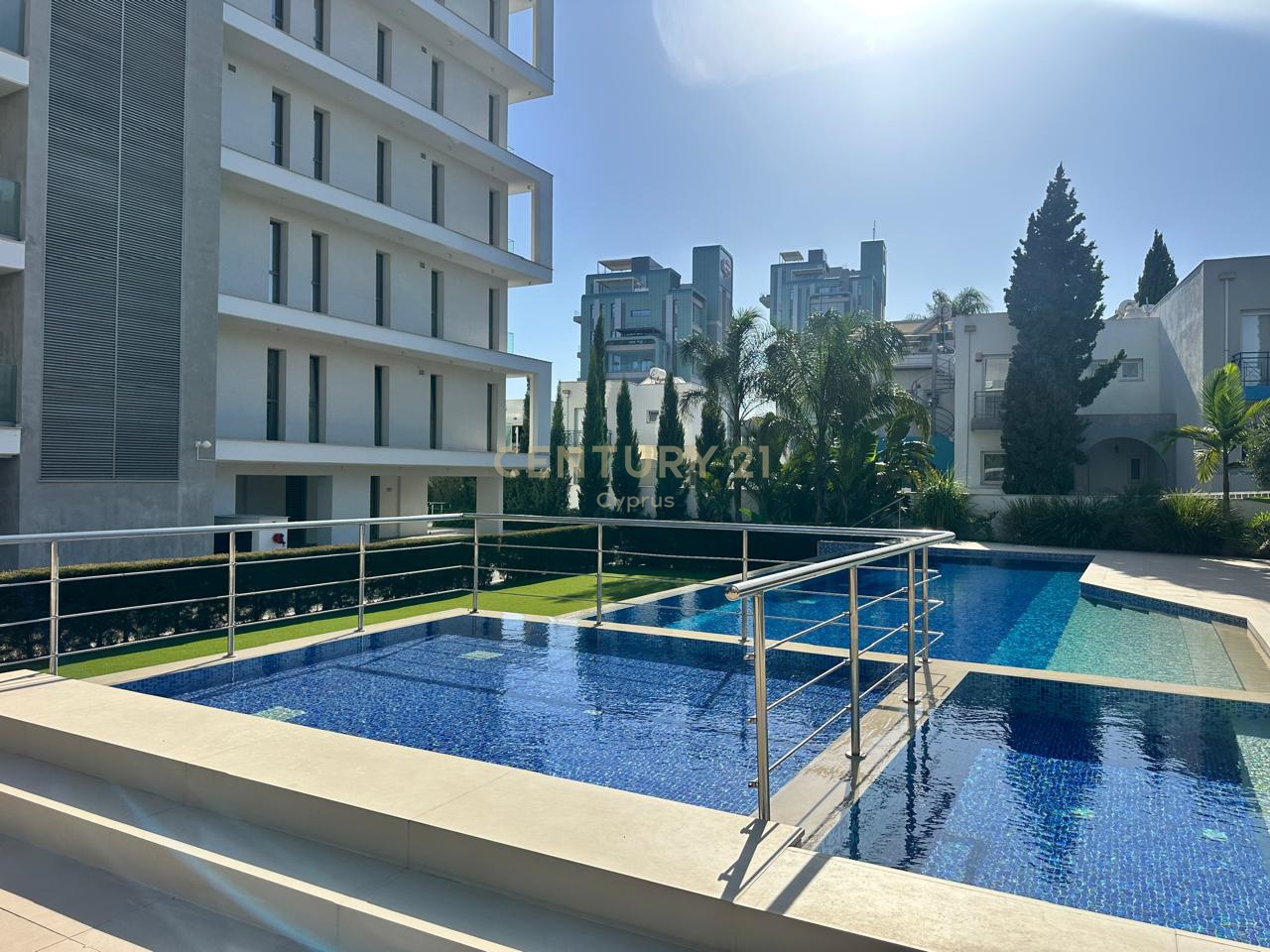 2 bedrooms Apartment in Agios Tychonas, Limassol, Cyprus No. 58862