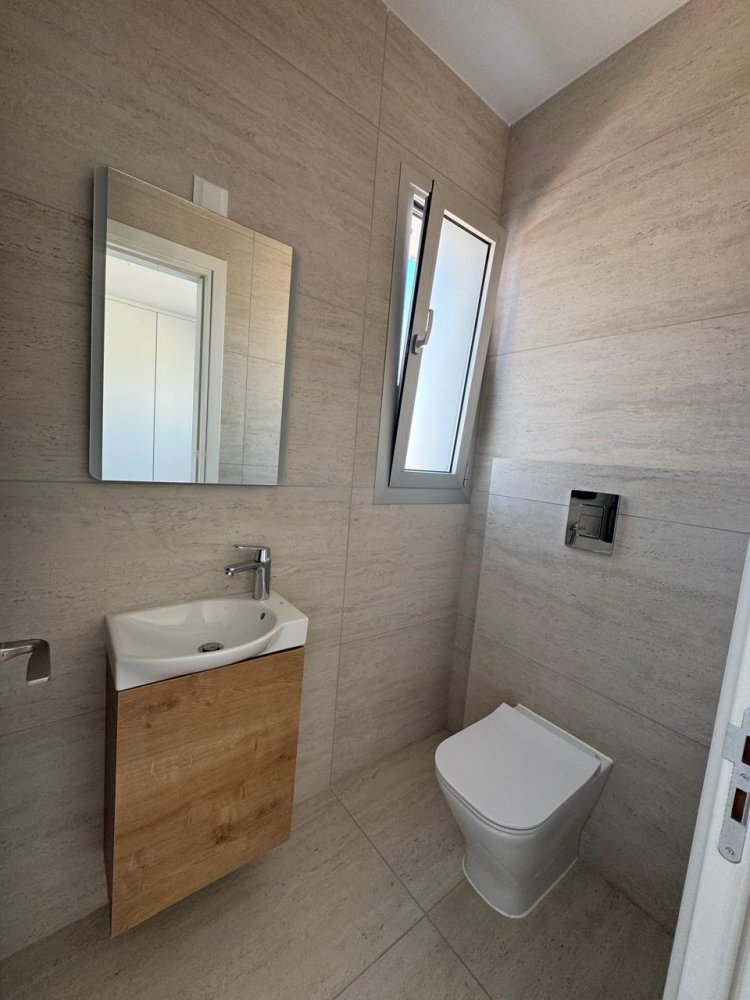 2 bedrooms Apartment in Germasogeia, Limassol, Cyprus No. 62157