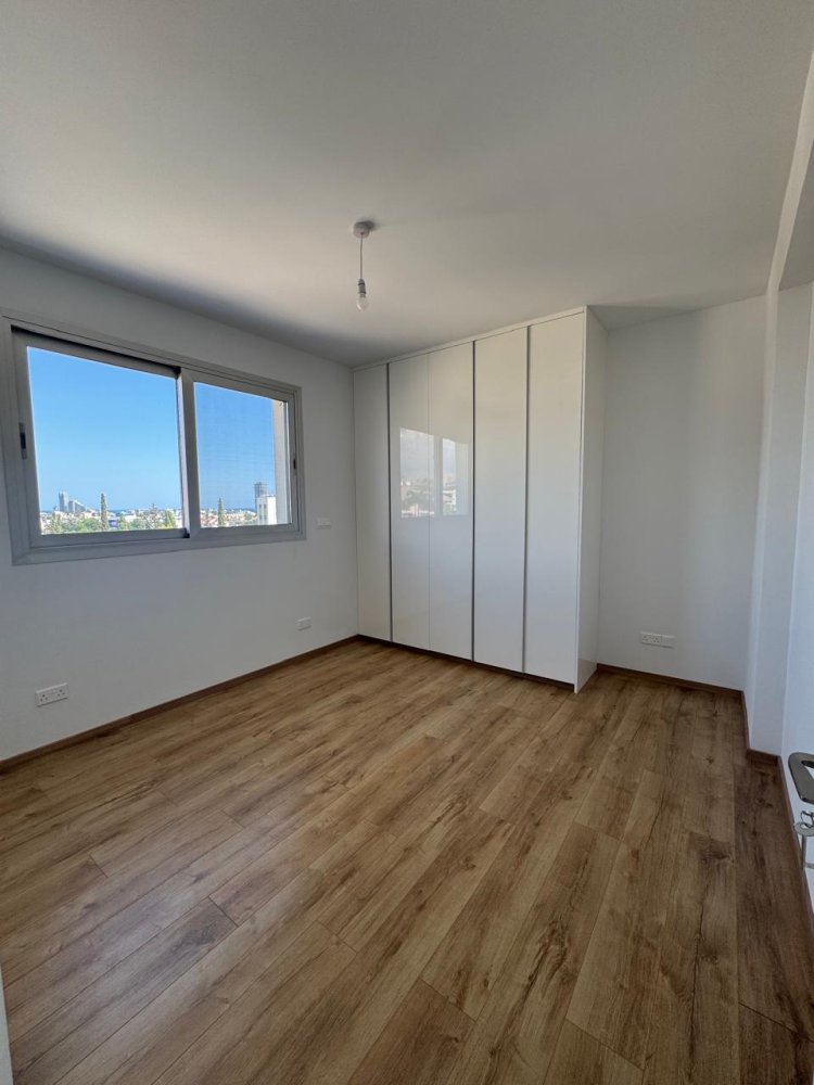 2 bedrooms Apartment in Germasogeia, Limassol, Cyprus No. 62157
