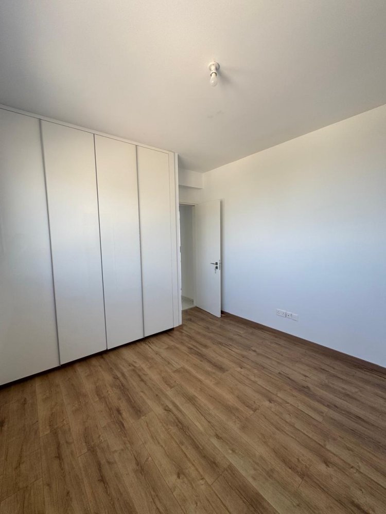 2 bedrooms Apartment in Germasogeia, Limassol, Cyprus No. 62157
