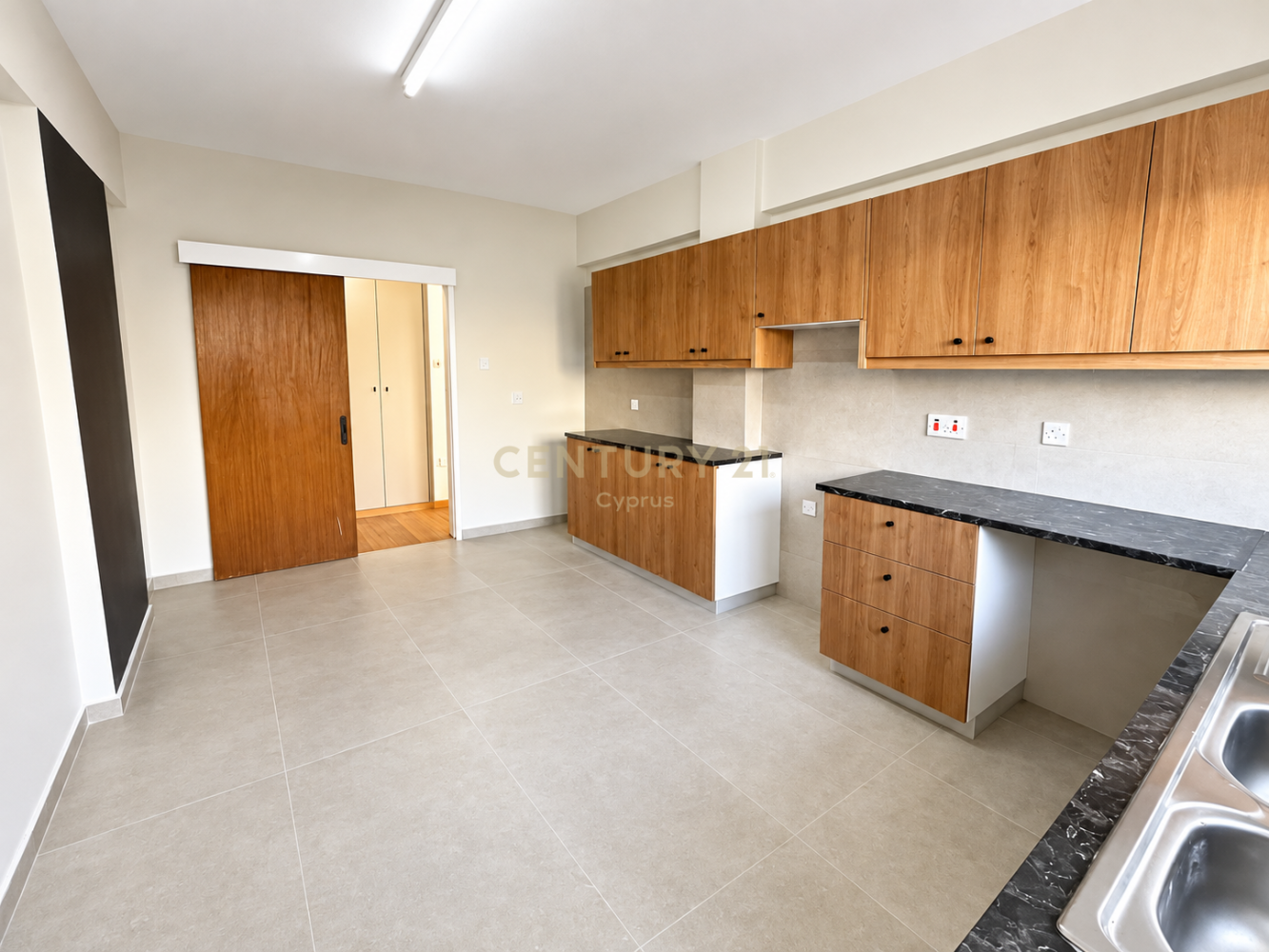 3 dormitorios Apartamento en Limassol, Chipre No. 58885