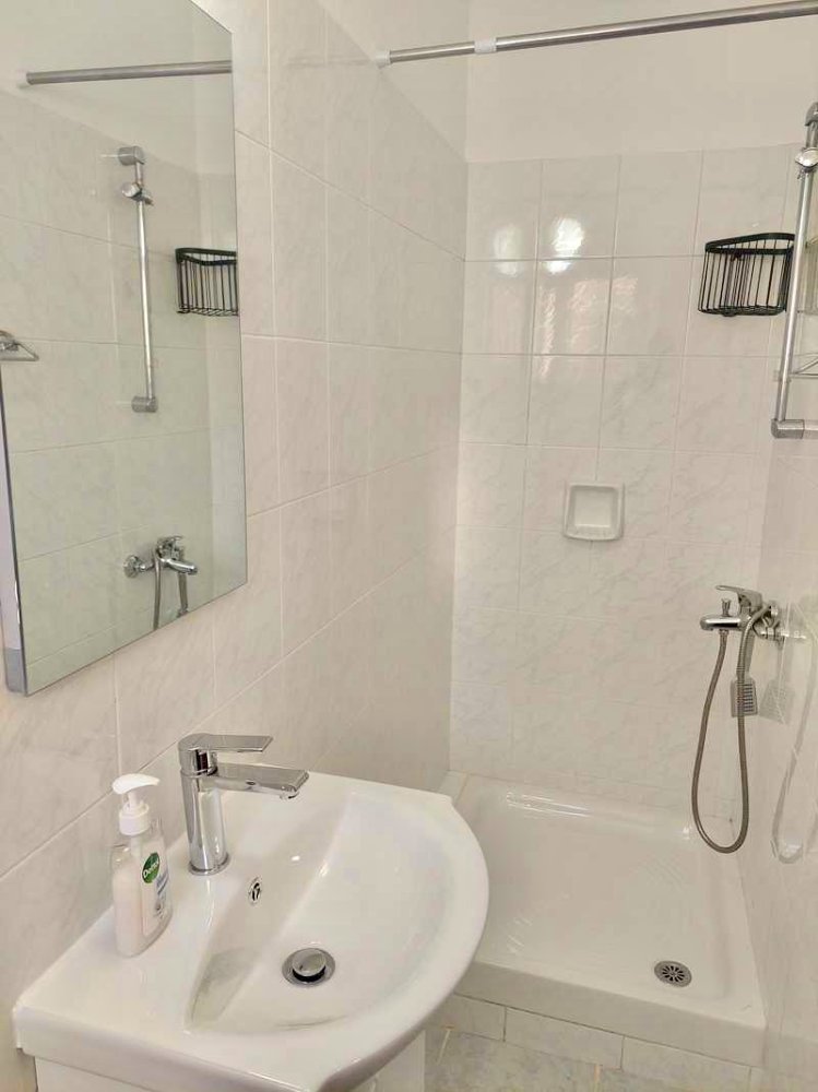 Квартира с 2 спальнями в Ларнака, Кипр № 61387