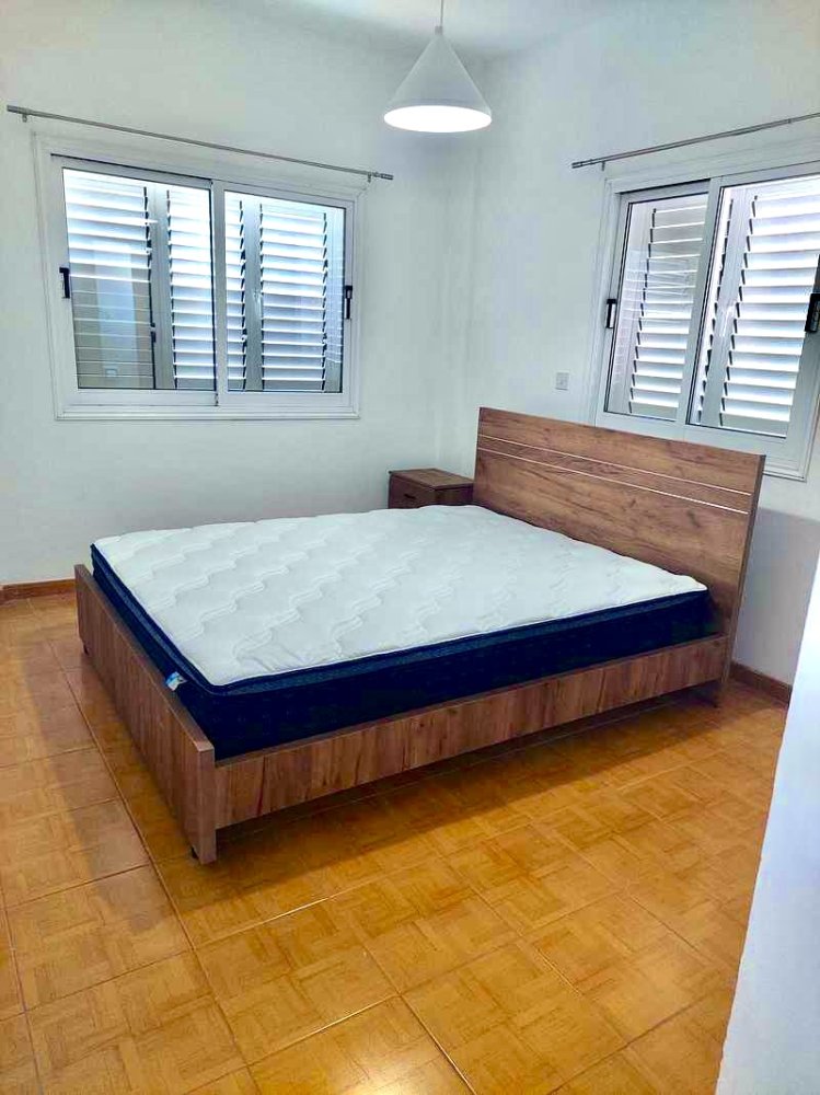 Квартира с 2 спальнями в Ларнака, Кипр № 61387