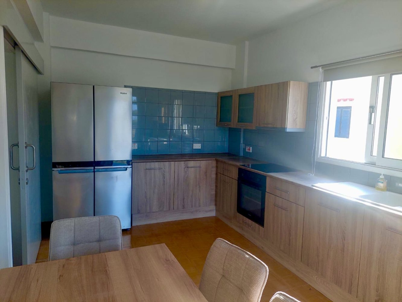 Квартира с 2 спальнями в Ларнака, Кипр № 61387