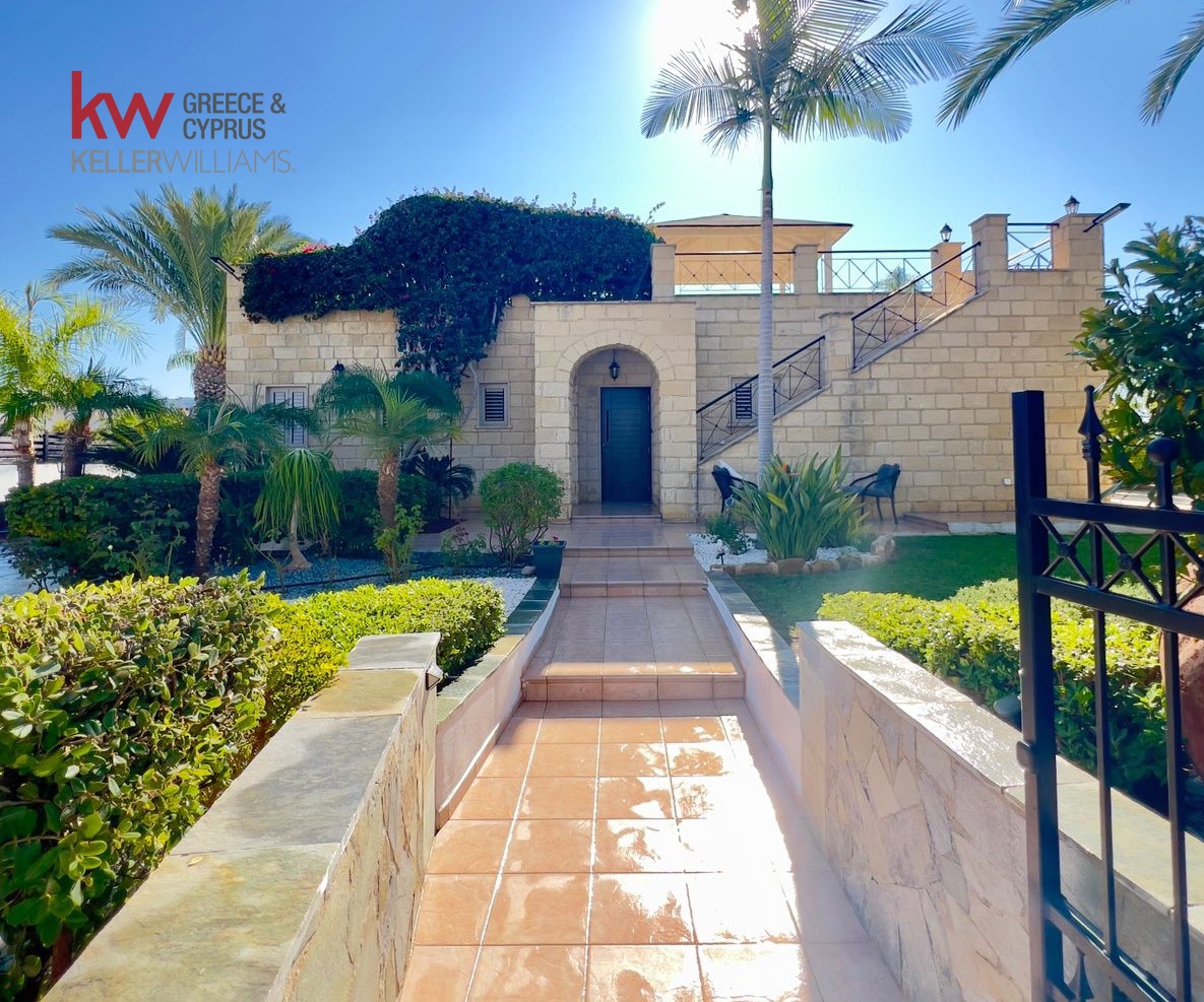 3 bedrooms Villa in Pegeia, Paphos, Cyprus No. 61228