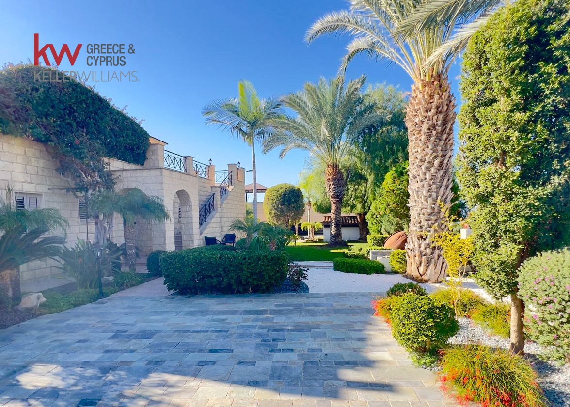 3 bedrooms Villa in Pegeia, Paphos, Cyprus No. 61228