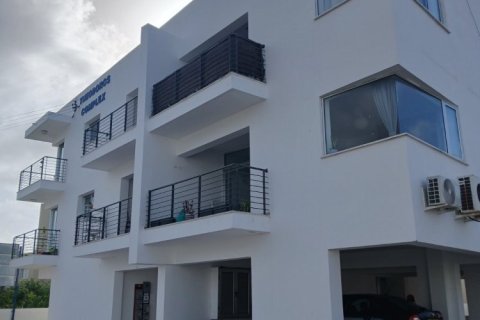 580m2 Building in Chloraka, Paphos, Cyprus No. 60458