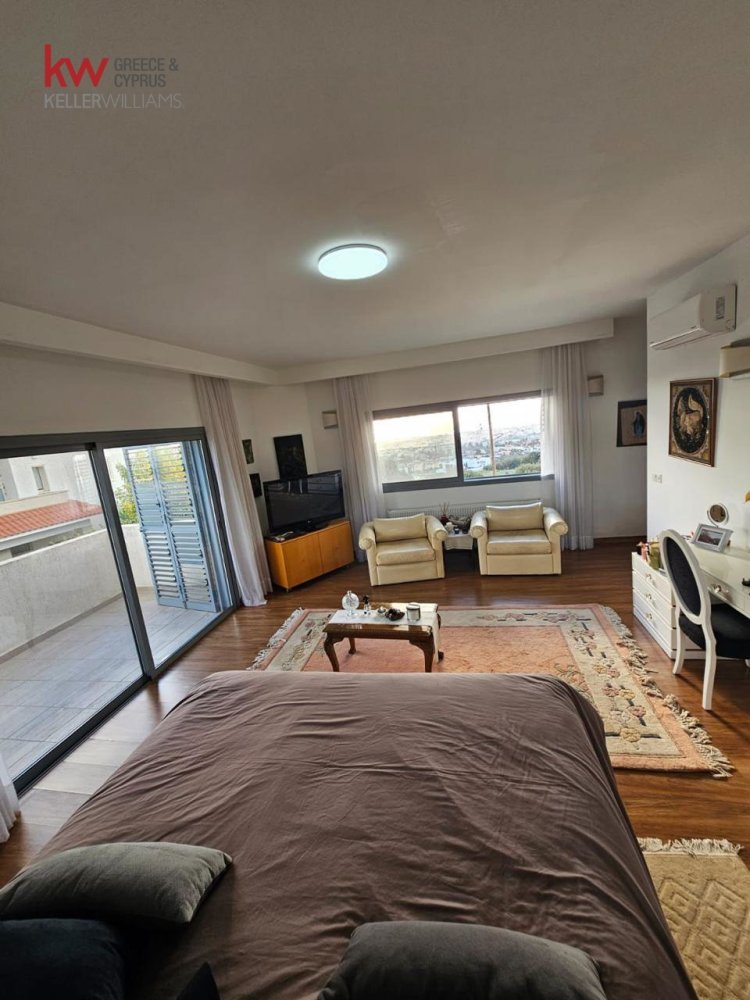 6 bedrooms Villa in Konia, Paphos, Cyprus No. 61177