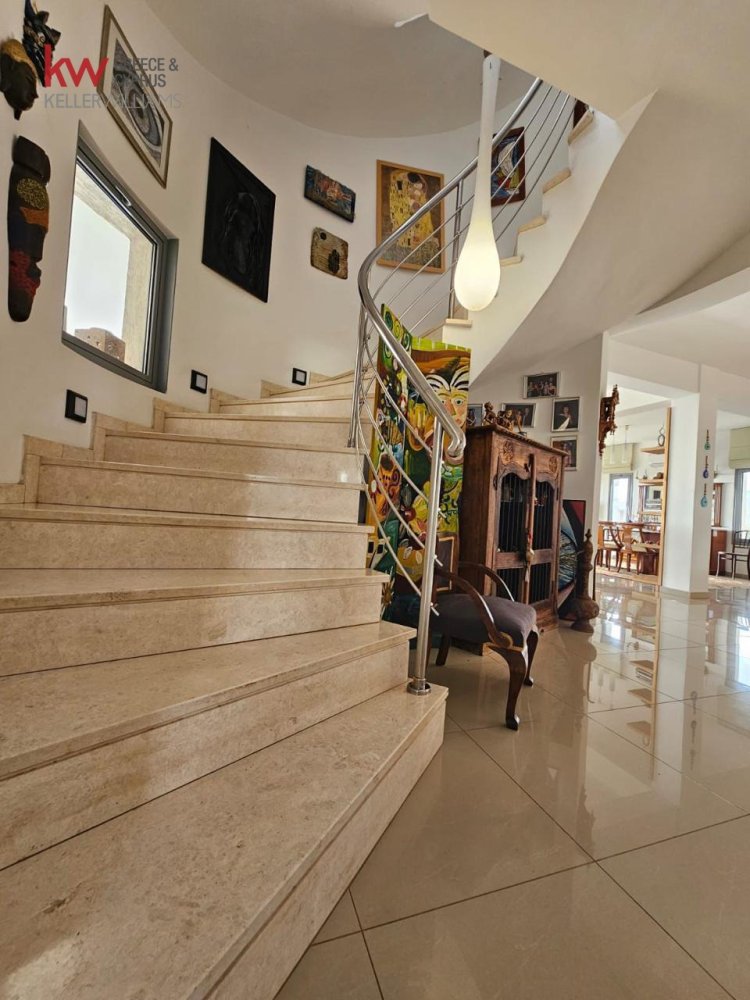 6 bedrooms Villa in Konia, Paphos, Cyprus No. 61177