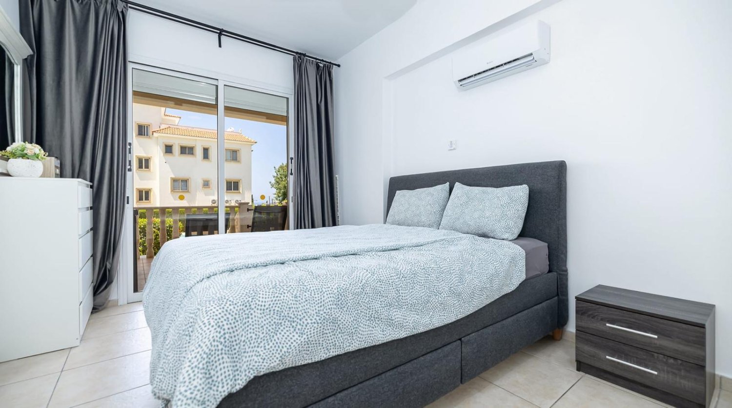 1 bedroom Apartment in Kissonerga, Paphos, Cyprus No. 61389
