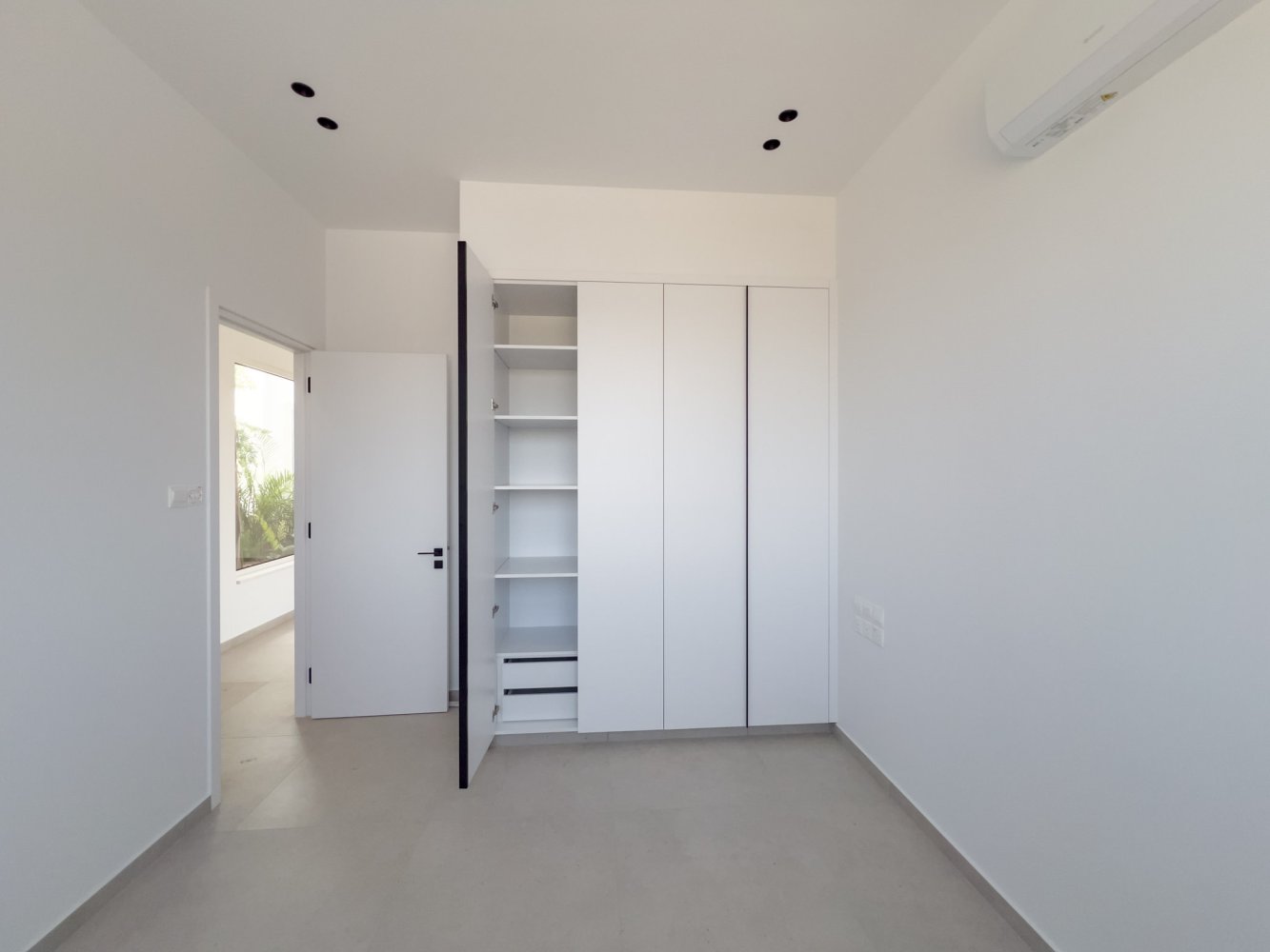1 bedroom Apartment in Larnaca, Larnaka, Cyprus No. 62576
