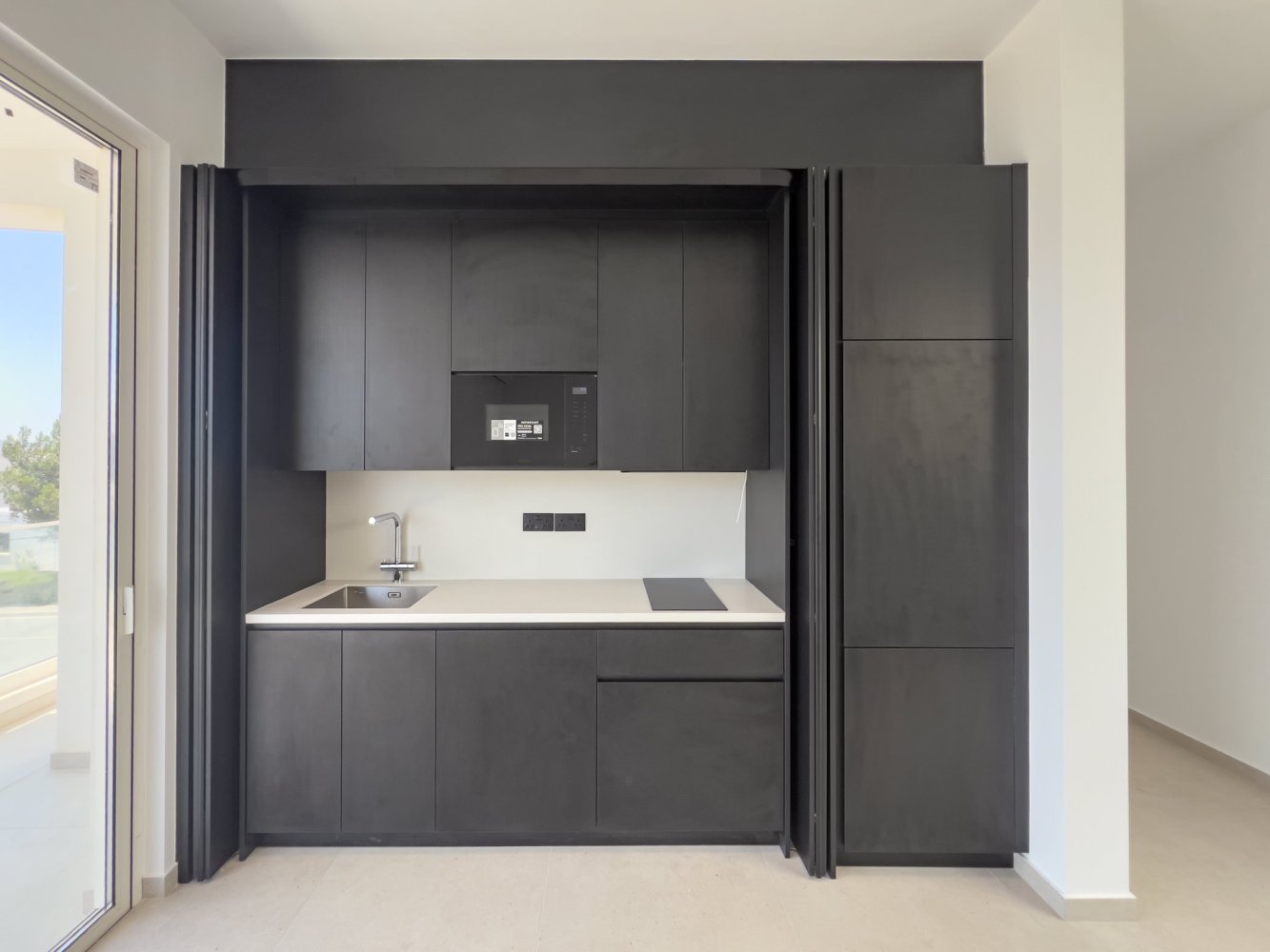 1 bedroom Apartment in Larnaca, Larnaka, Cyprus No. 62576