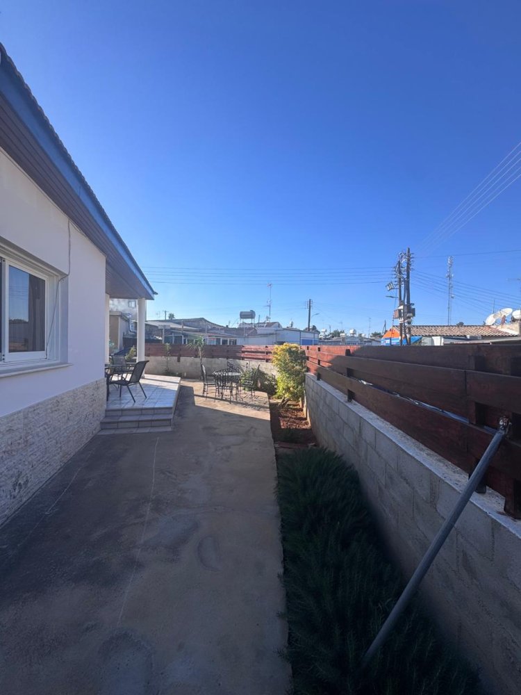 2 bedrooms Townhouse in Xylotymbou, Larnaka, Cyprus No. 62774