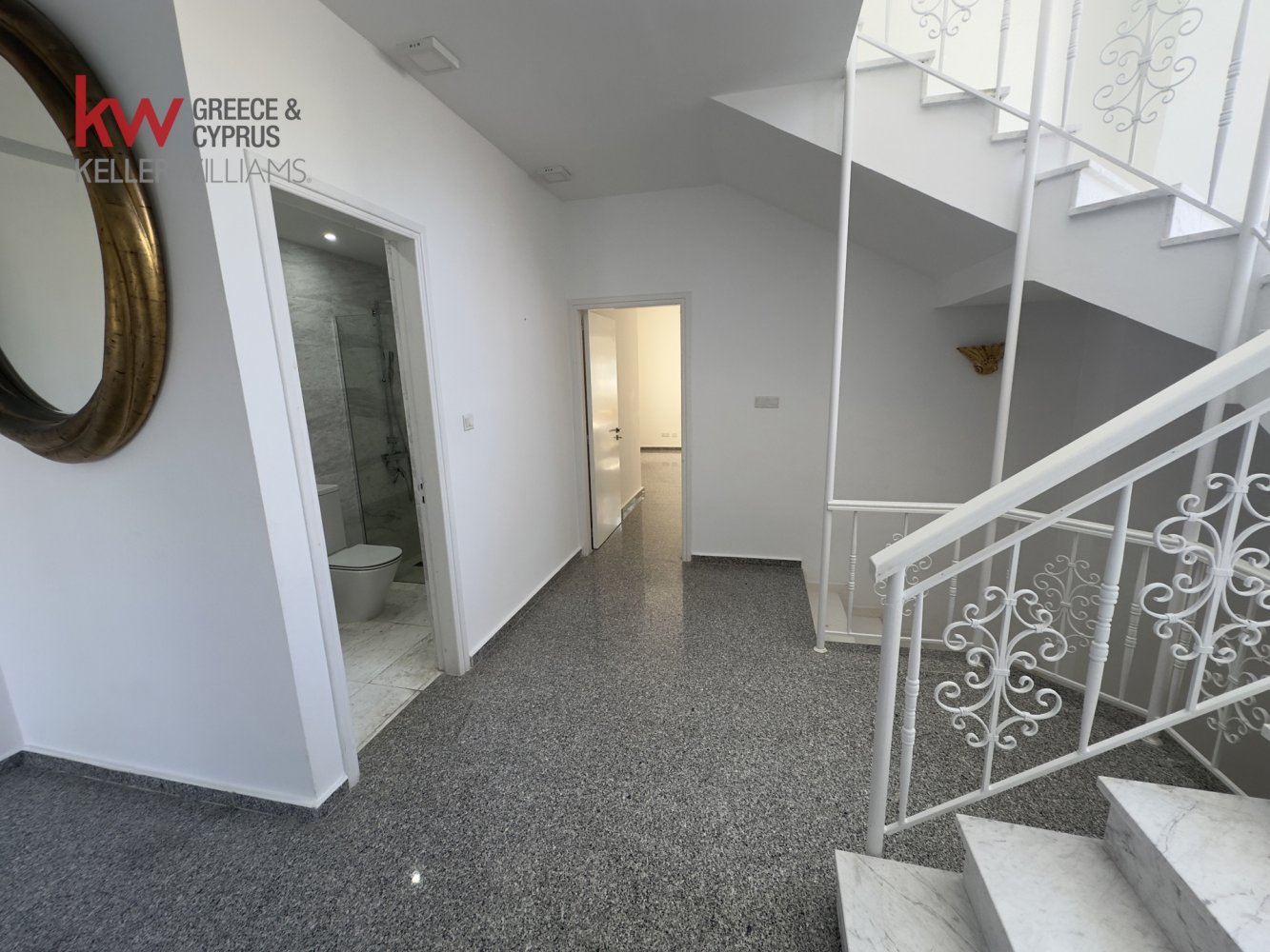 6 bedrooms Villa in Pegeia, Paphos, Cyprus No. 61189