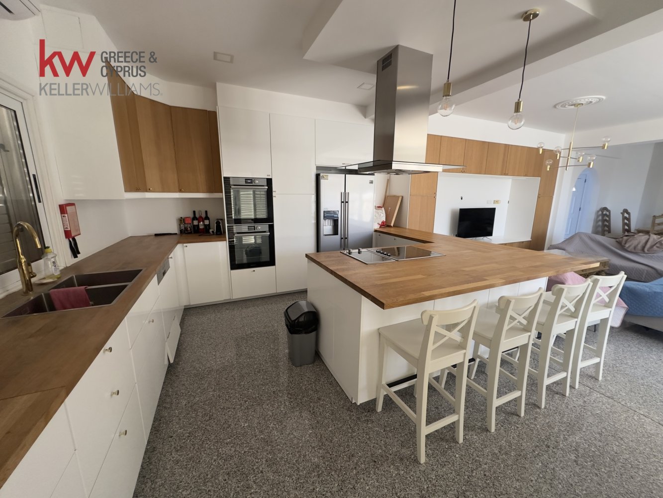 6 bedrooms Villa in Pegeia, Paphos, Cyprus No. 61189