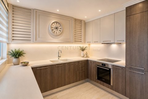 3 bedrooms Penthouse in Limassol, Cyprus No. 58888