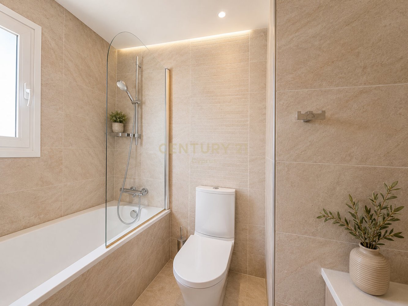 3 bedrooms Penthouse in Limassol, Cyprus No. 58888