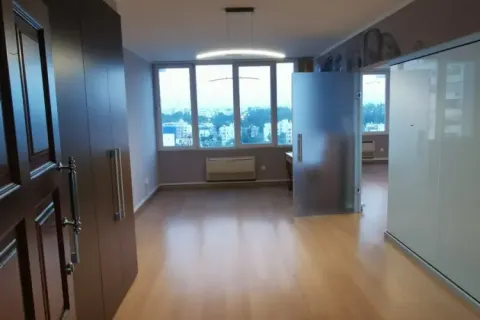 245m2 Commercial property in Nicosia, Cyprus No. 60419