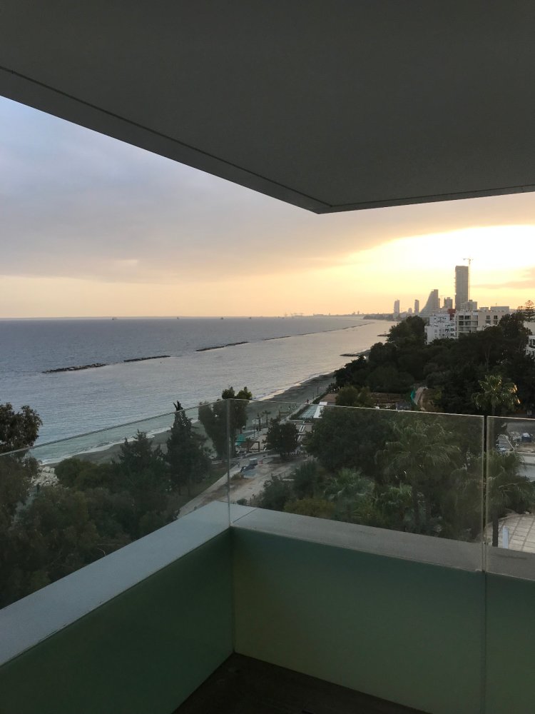 2 dormitorios Apartamento en Agios Tychonas, Limassol, Chipre No. 62677