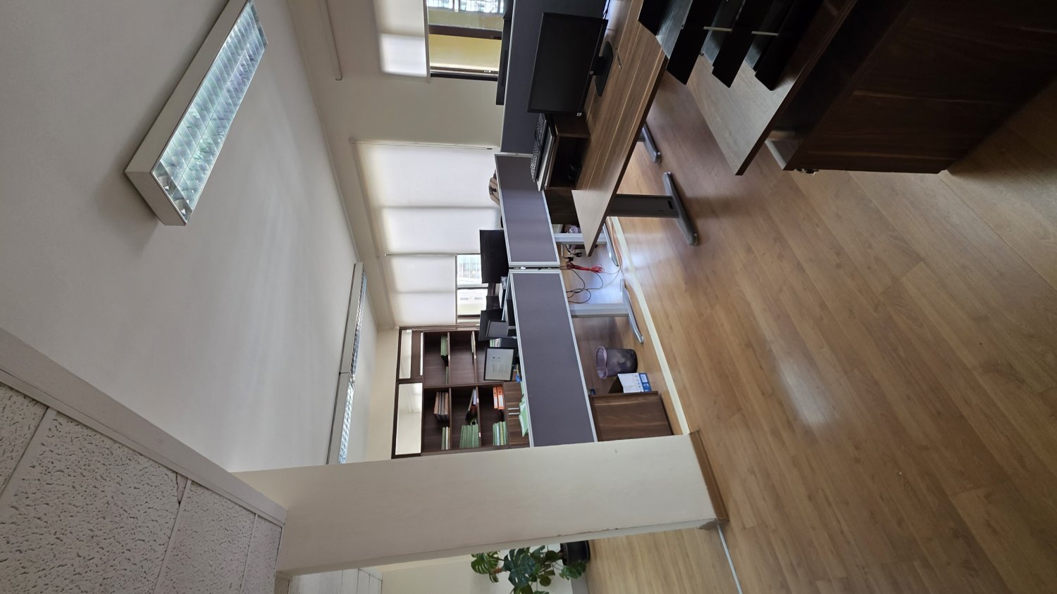 206m2 Office in Nicosia, Cyprus No. 52502